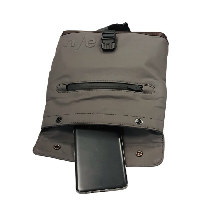 Aunts & Uncles Tsu pewter Umhängetasche